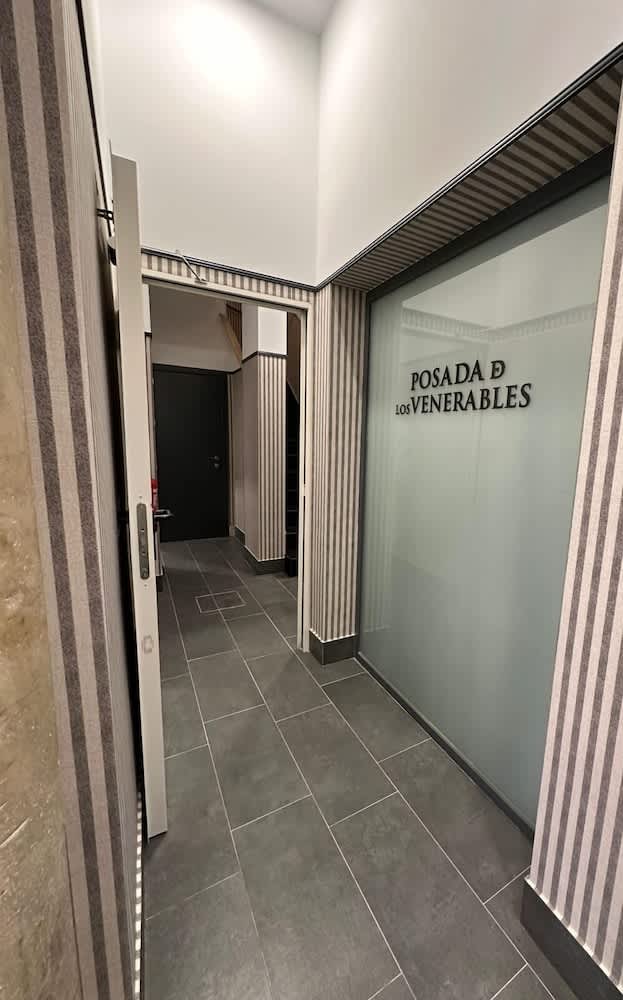 Posada de los Venerables 2