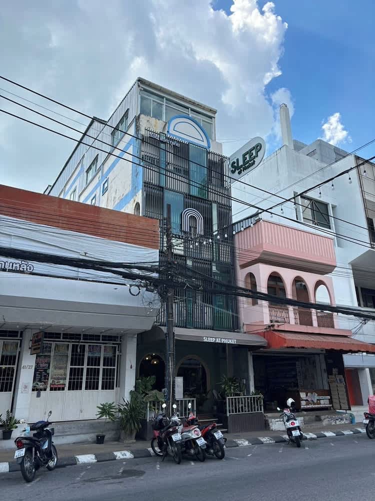 Sleep at Phuket SHA Plus 1