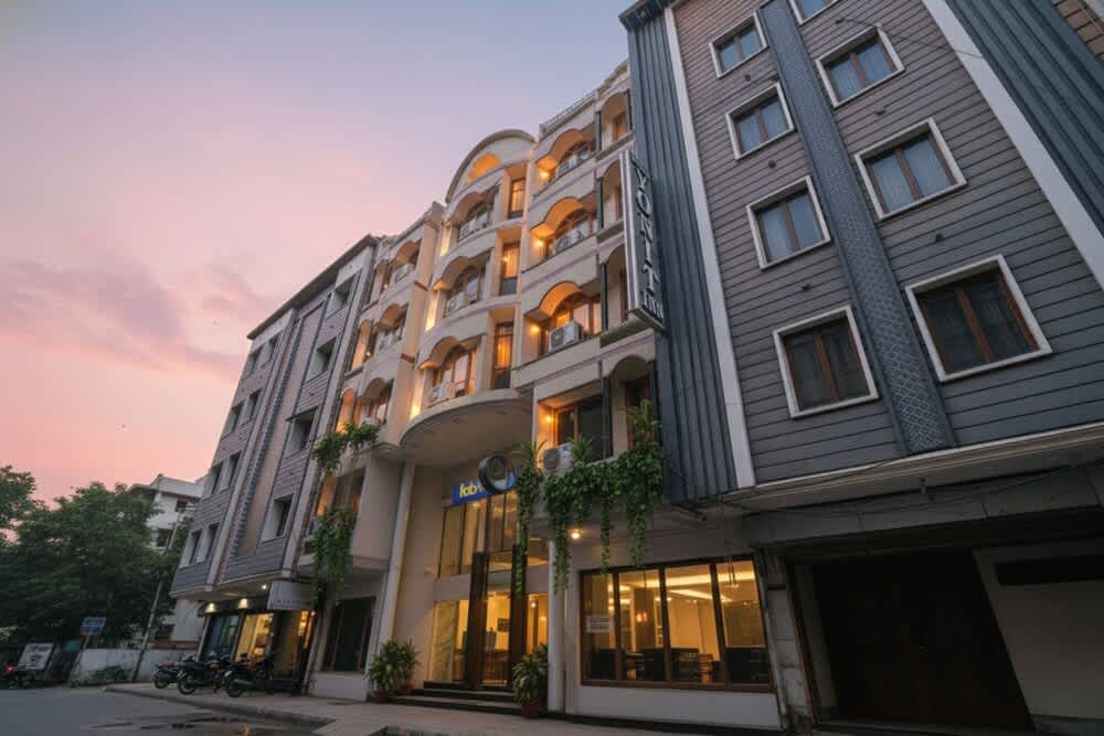 Fabhotel Alpine Tree 1