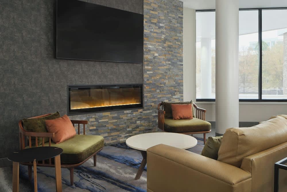 Fairfield by Marriott Inn & Suites Durham 2