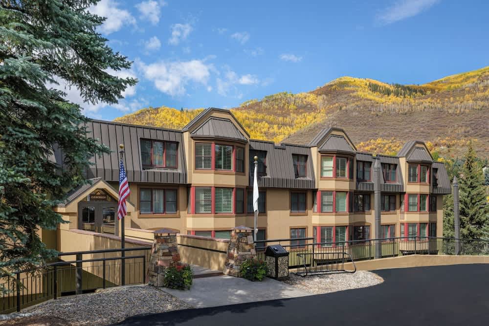 Marriott's StreamSide Evergreen at Vail 1