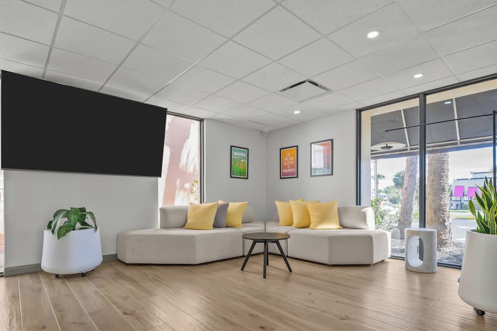 B&B HOTEL Orlando International Drive near Universal - Newly Renovated! 2