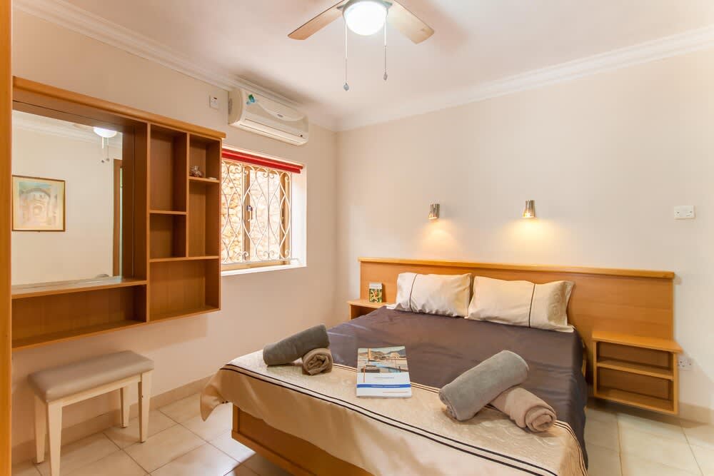 Villa & Pool Apart in Mellieha Bay Apartments 2