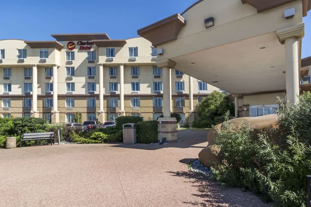 Clarion Hotel & Conference Centre 1