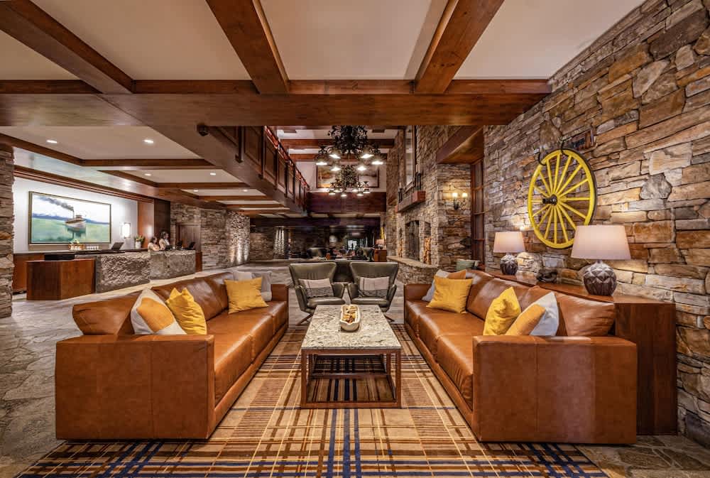 Hyatt Regency Lake Tahoe Resort, Spa & Casino 2