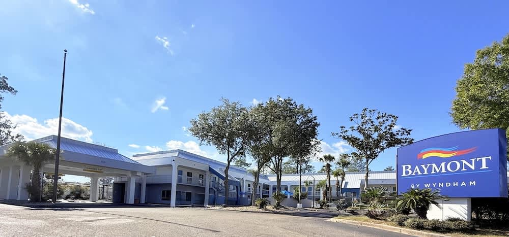 Baymont by Wyndham Tallahassee 1