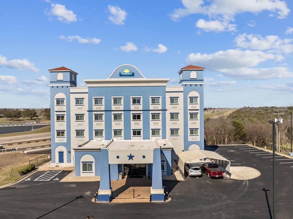 Days Inn by Wyndham Salado 1