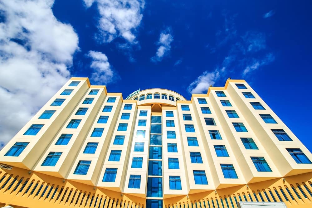 Oceanic Khorfakkan Resort & Spa 1