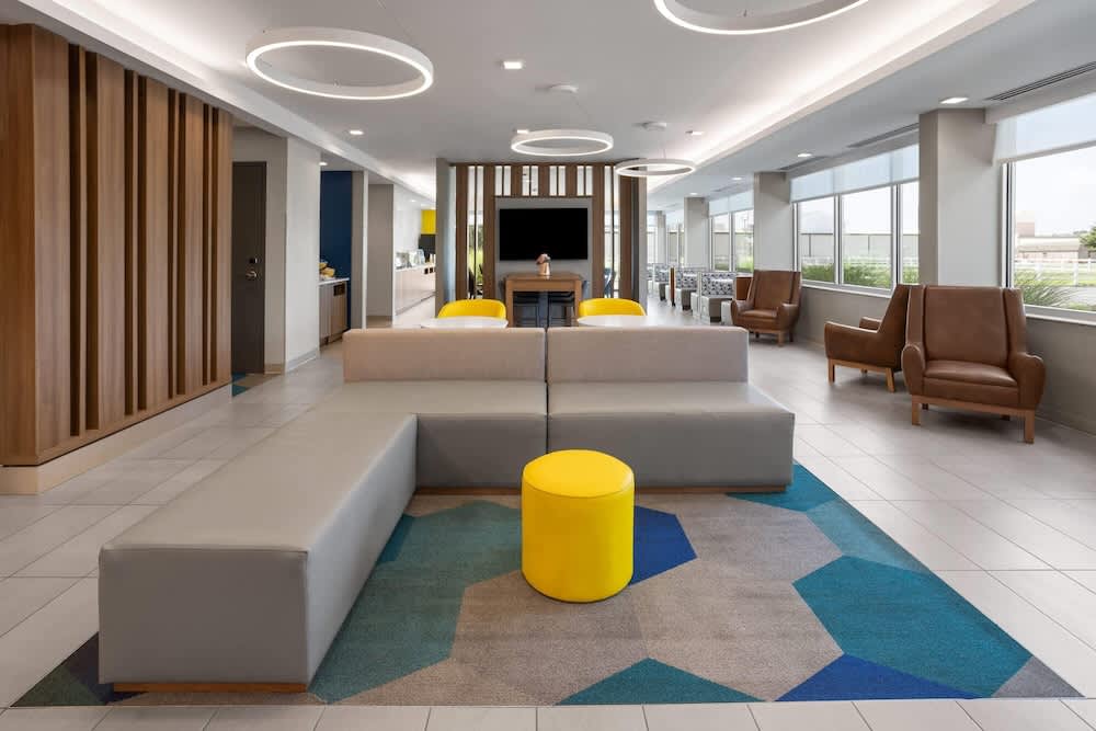 Microtel Inn & Suites by Wyndham Rehoboth Beach 2