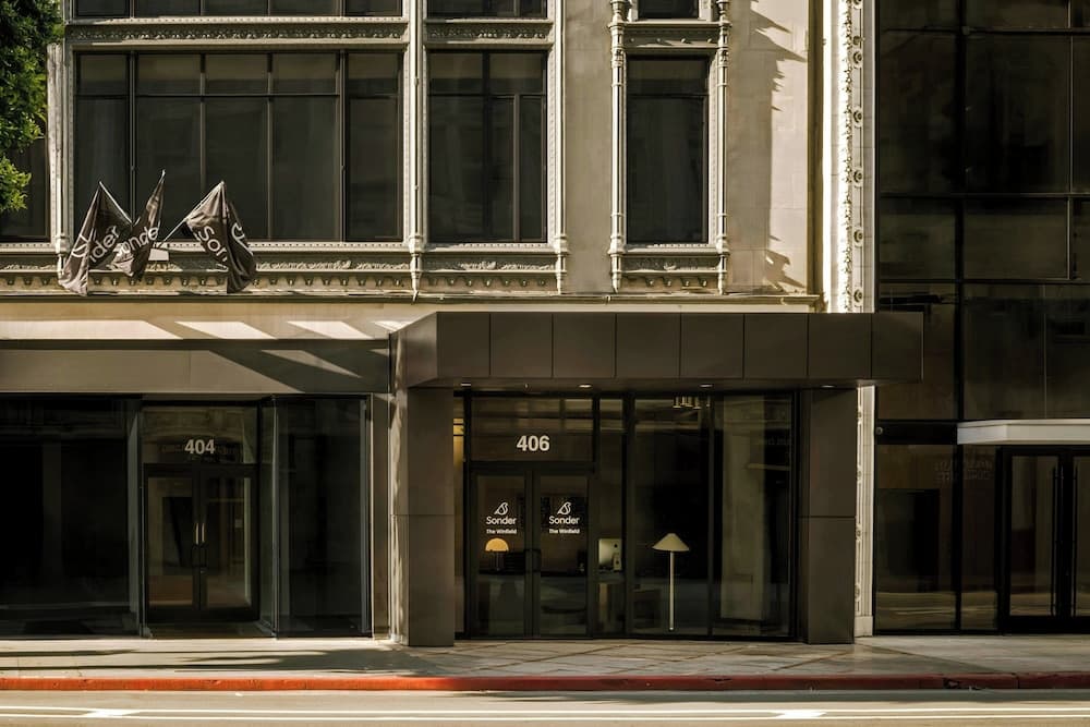 Sonder by Marriott Bonvoy The Winfield Apartments Downtown LA 1