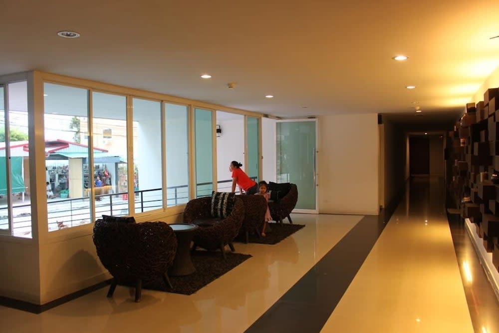 The Ocean Pearl Suites - Steps Waterpark & Market 2