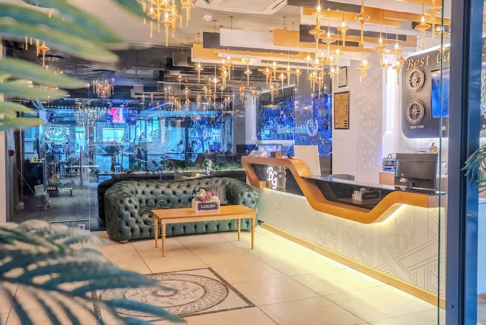 BEST GARDEN HOTEL 2
