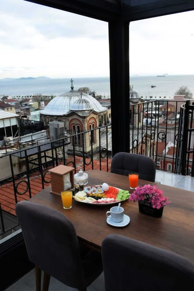 Sabina Hotel near Grand Bazaar, city center 1