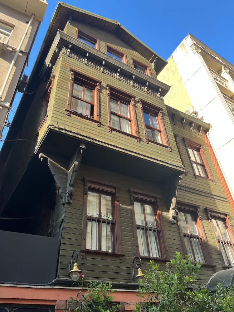 Adil Konak Hotel 1