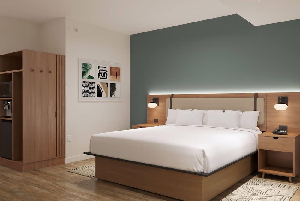 La Quinta Inn & Suites by Wyndham Tracy 2