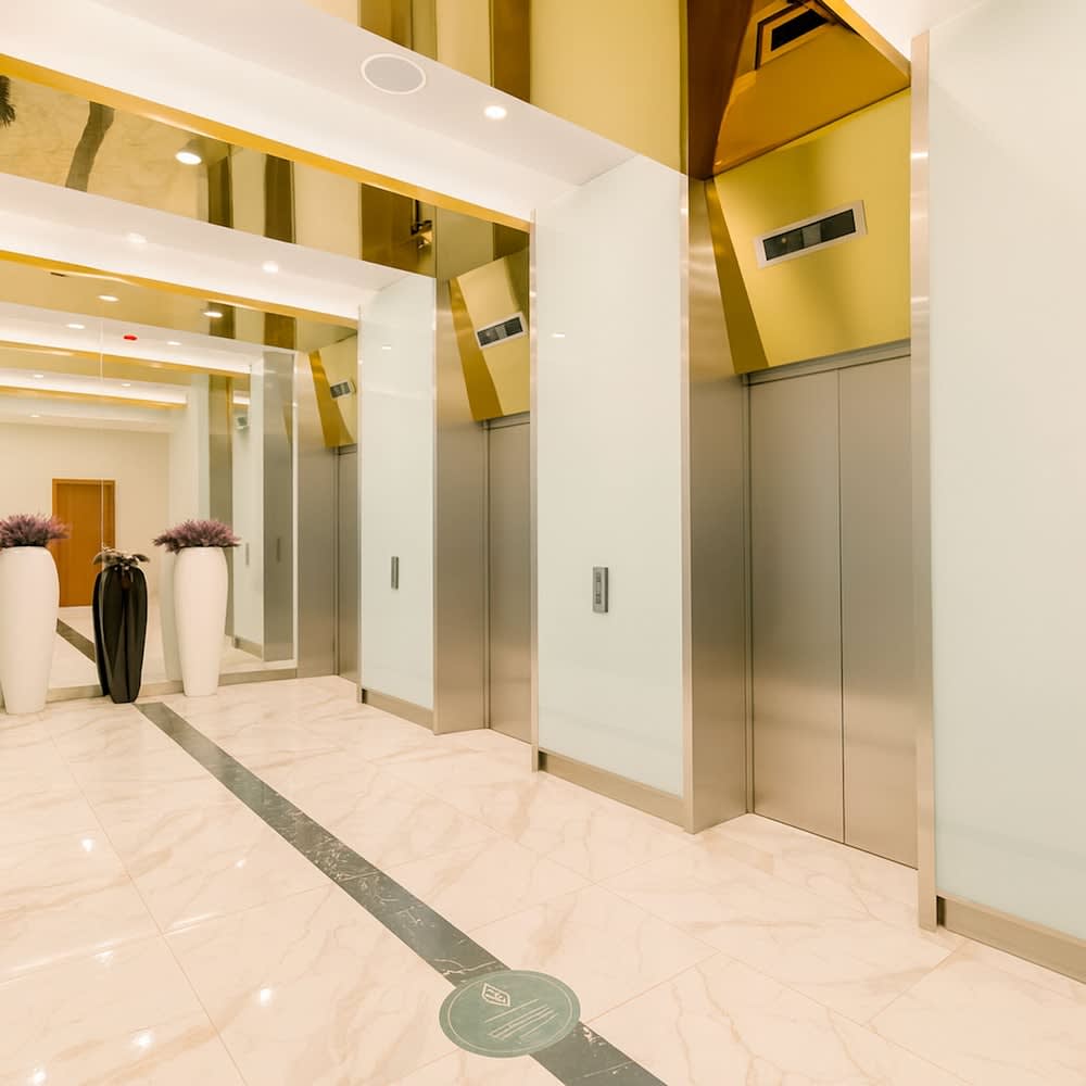 Comfort Inn Orbi City 2