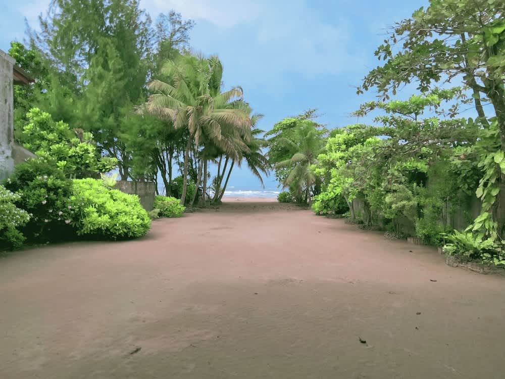 Moragalla Beach Home Guesthouse (Newly opened hotel) 1