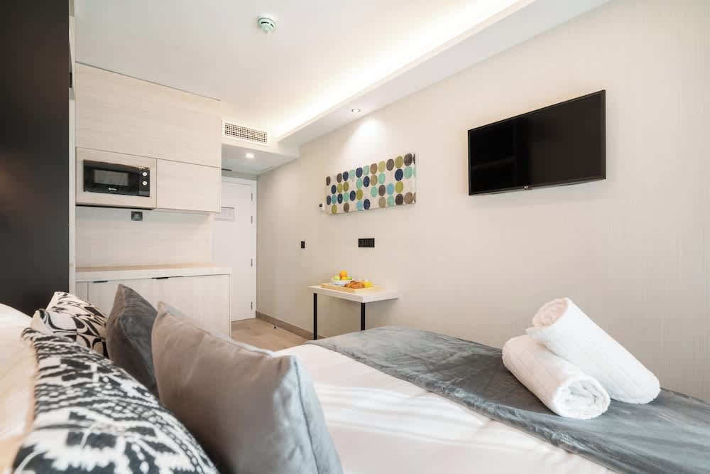 Dobo Madrid SB20 2