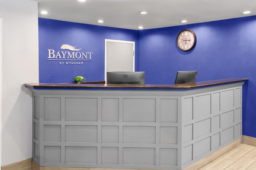 Baymont by Wyndham Indianapolis South 2