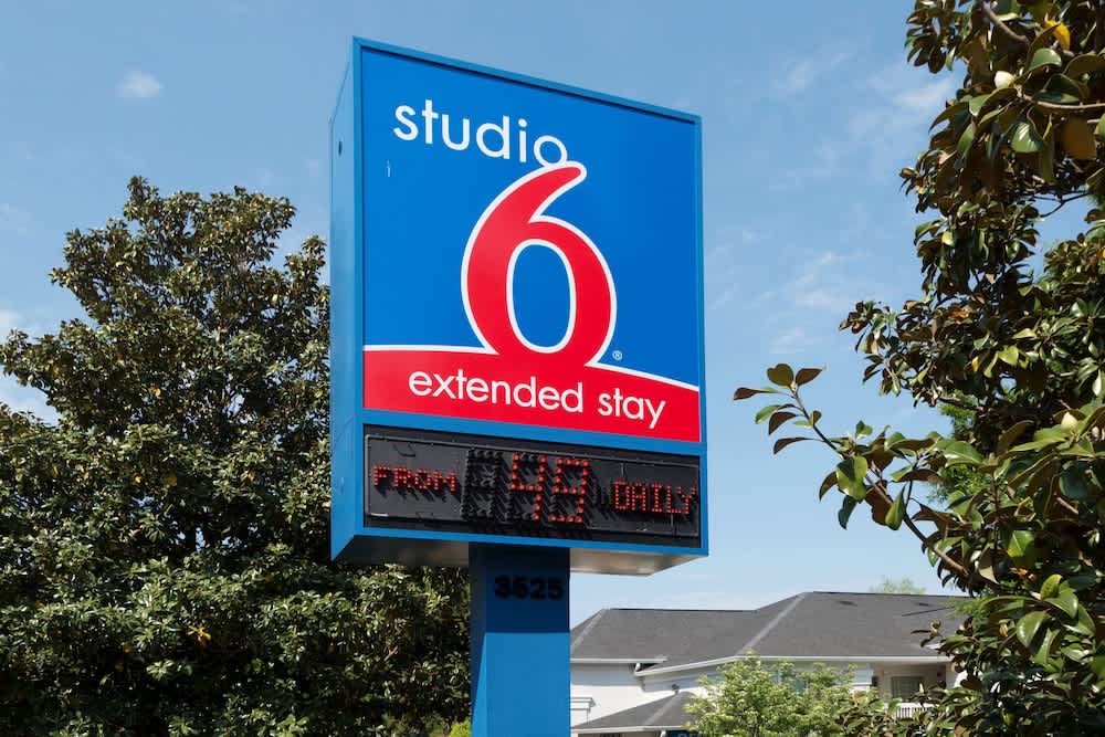 Motel6 Duluth, GA - Atlanta - Gwinnett Place 1