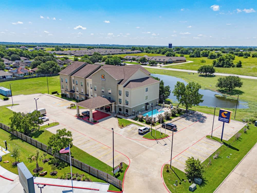 Comfort Inn & Suites Navasota 1