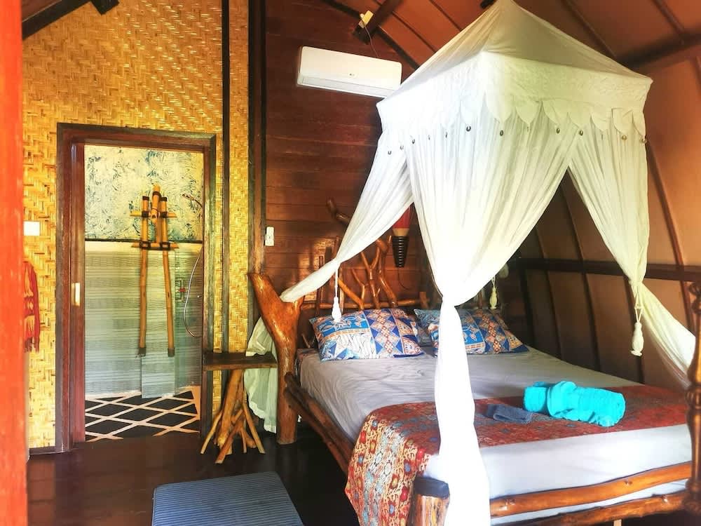 Kampung Meno Bungalows 2