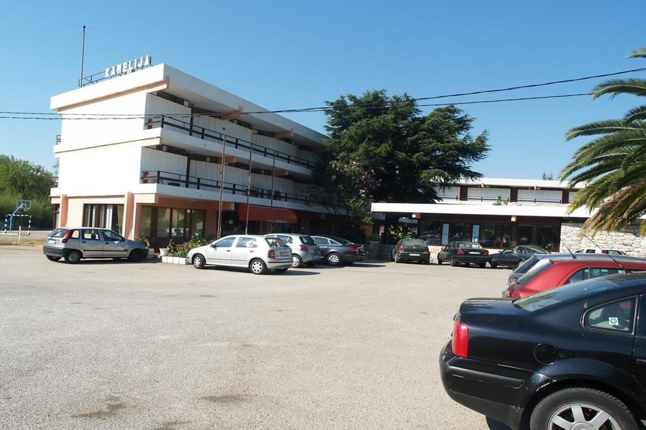 Hotel Kamelija 2