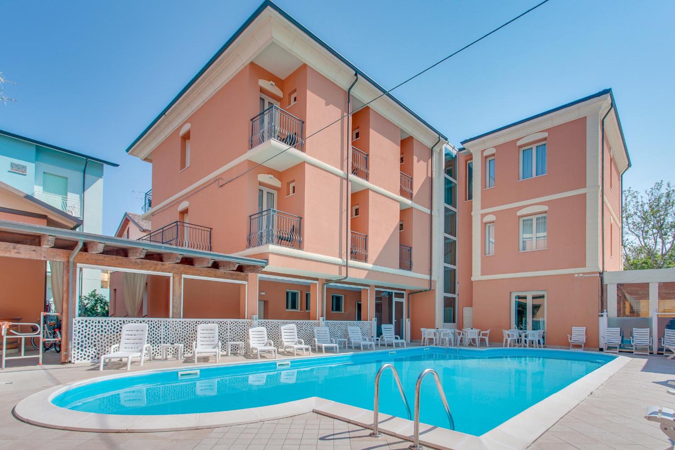 Hotel De La Ville 1