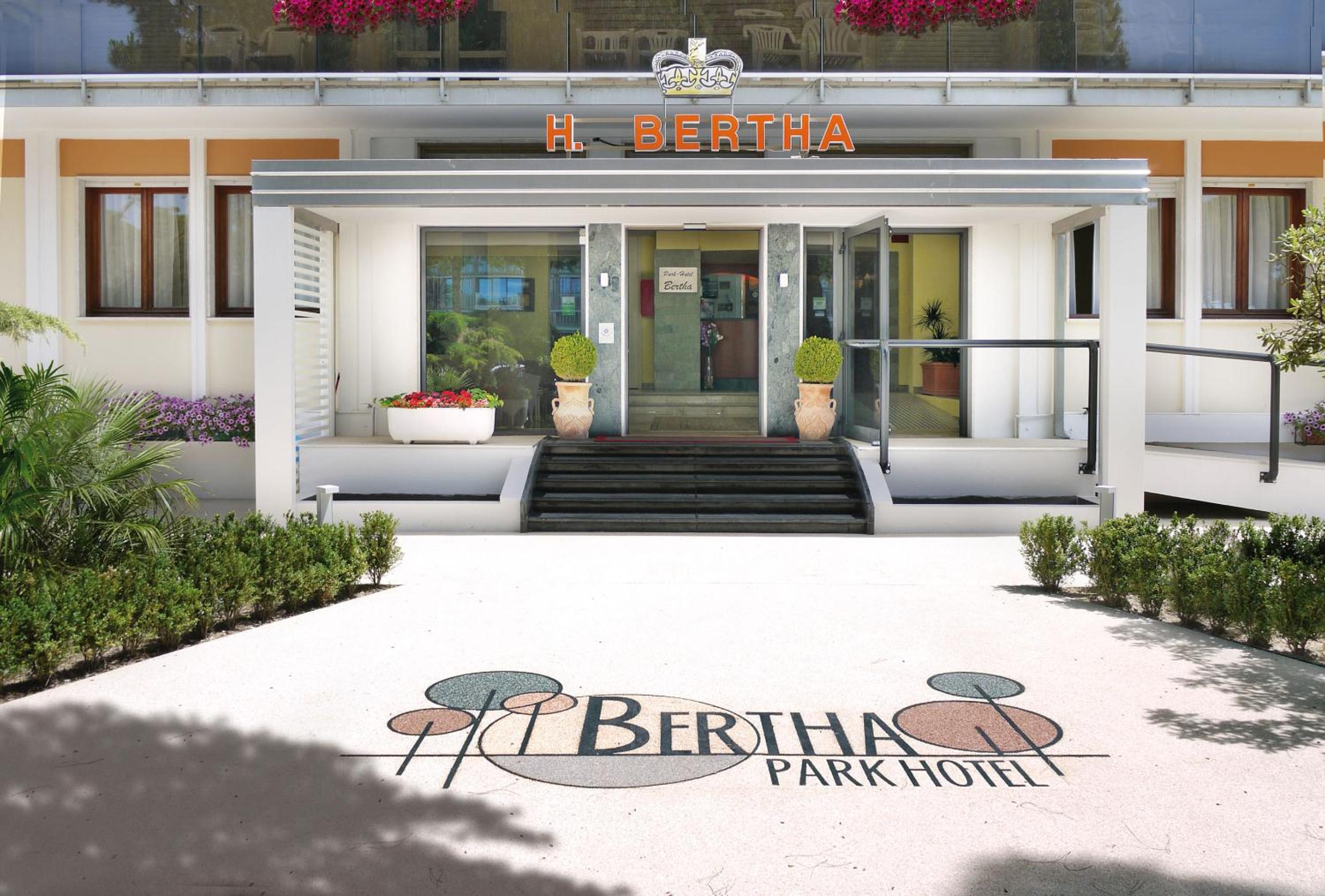 Hotel Bertha Fronte Mare 2