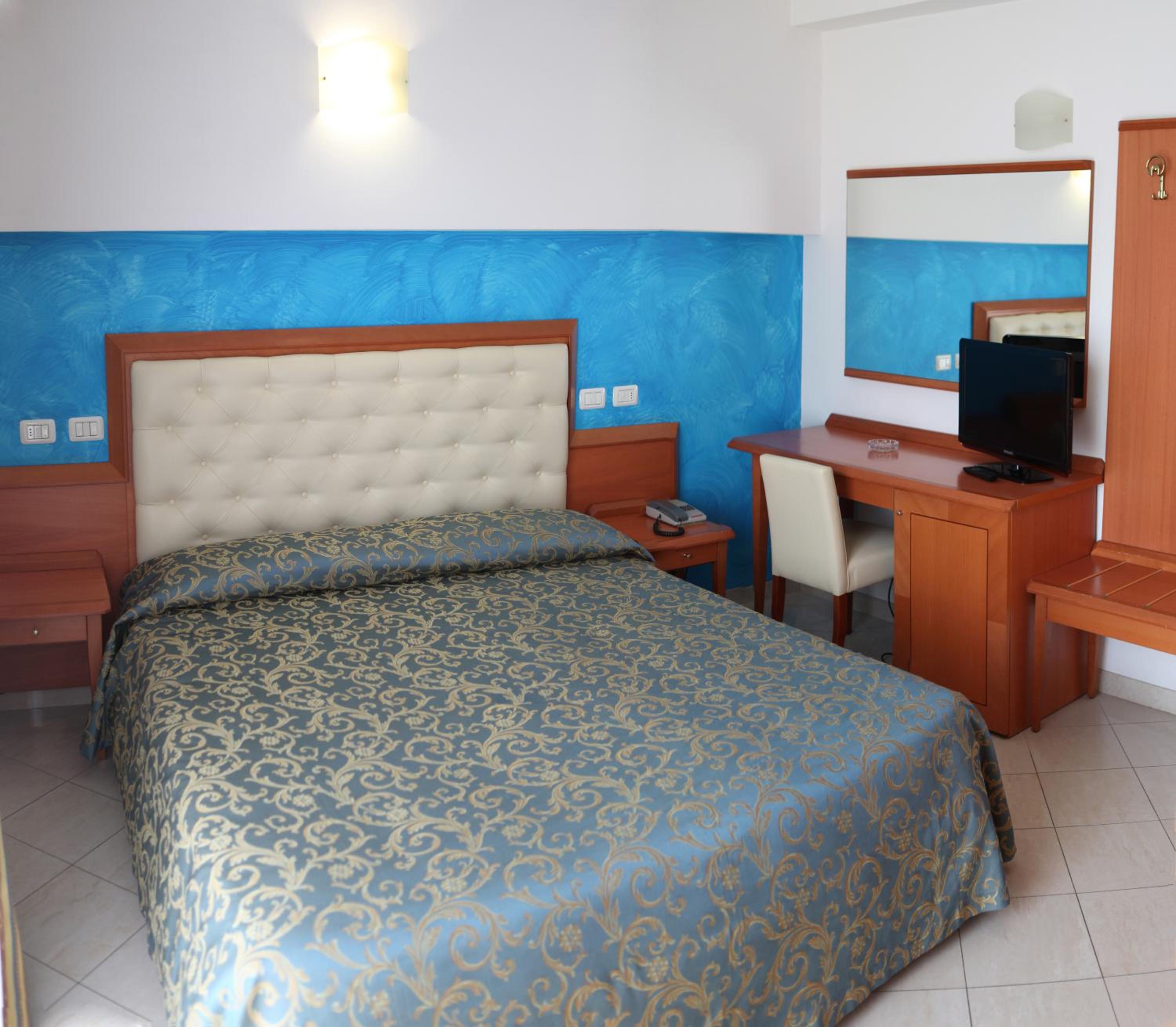 Hotel Gabbiano 1