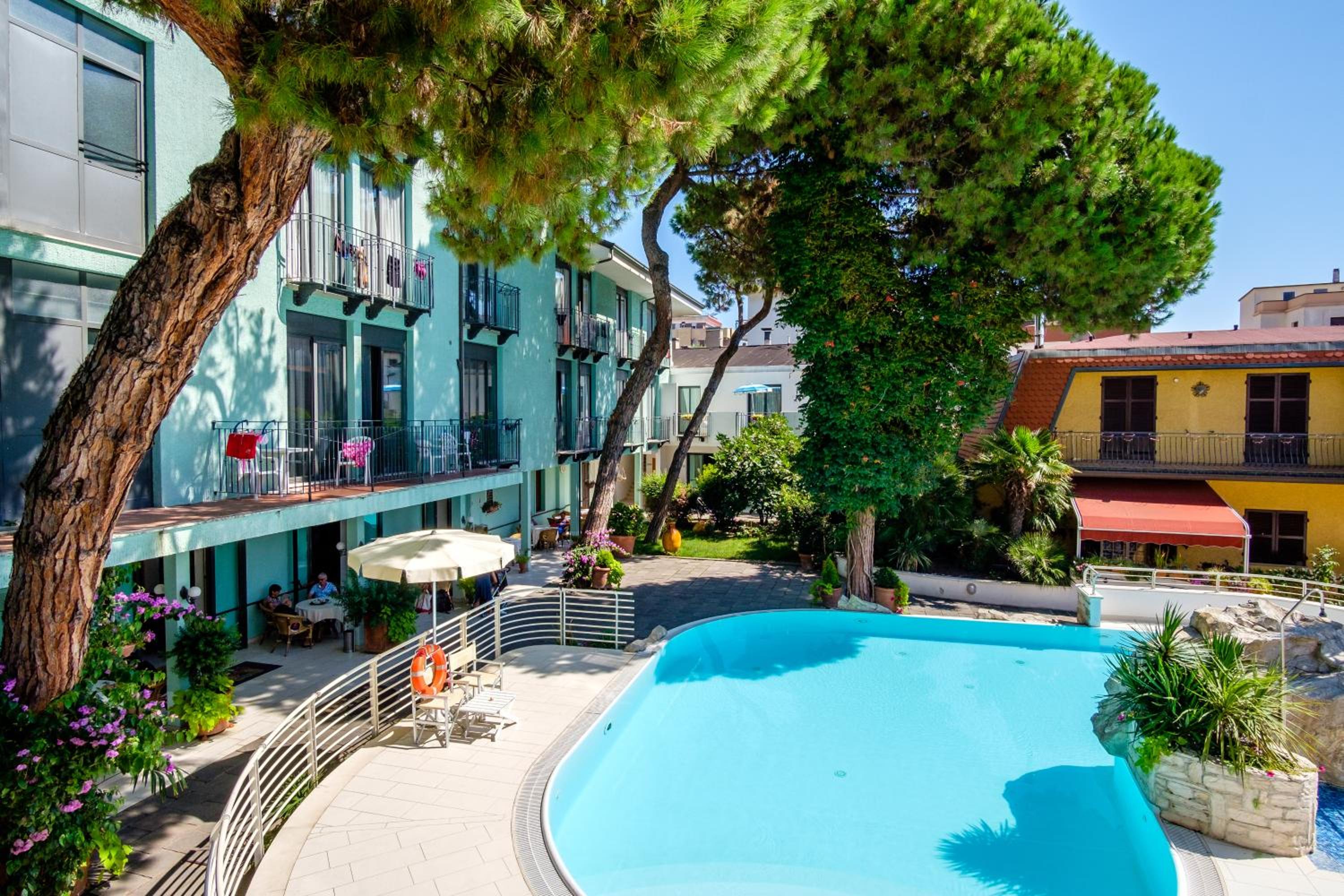 Hotel Bristol 1