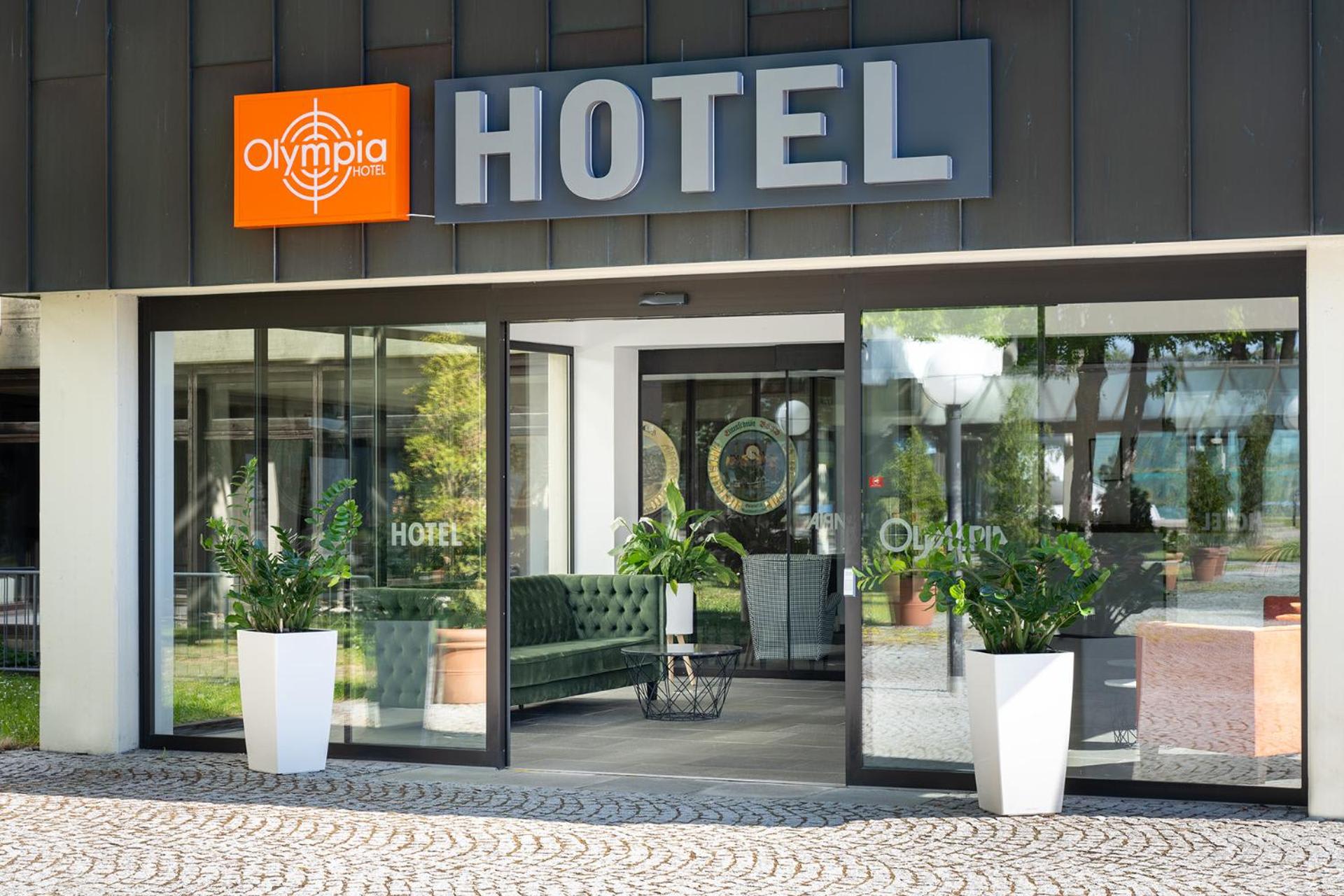 Hotel Olympia Schießanlage 1