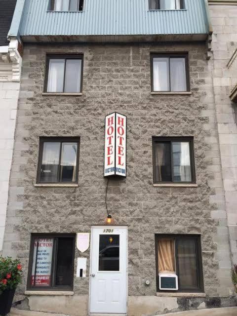 Hotel Victor 1