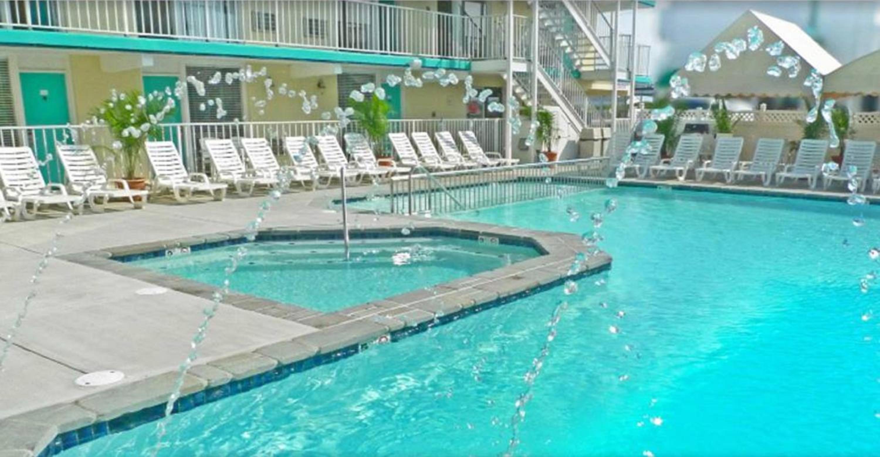 Aqua Beach Hotel 1