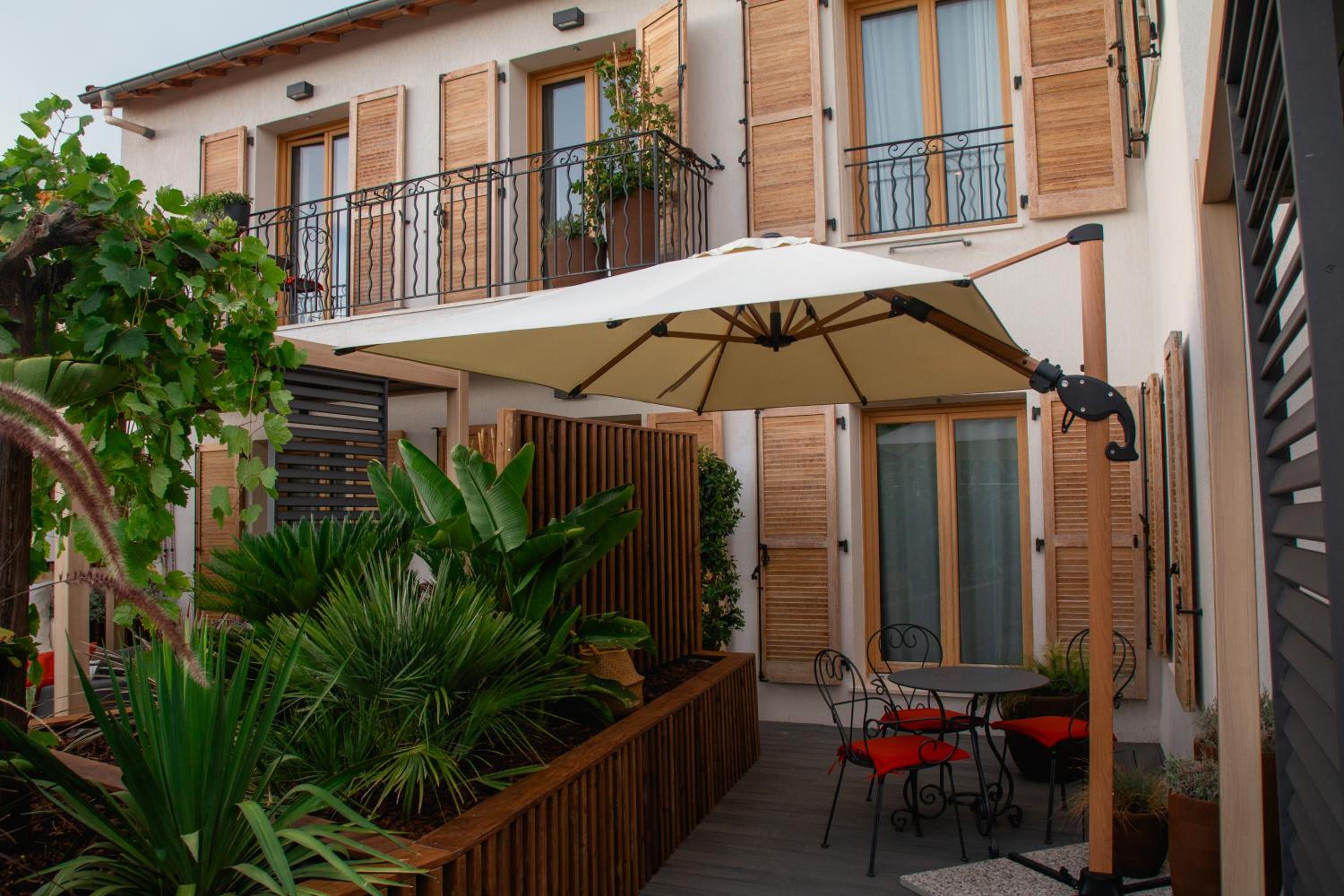 Unique Boutique Hotel Antibes Juan-les-Pins 2