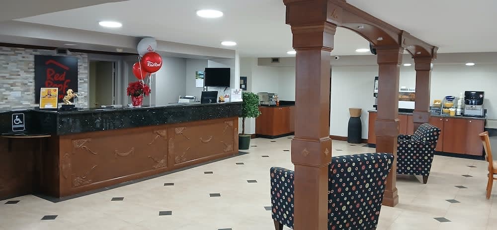 Red Roof Inn Leeds 2