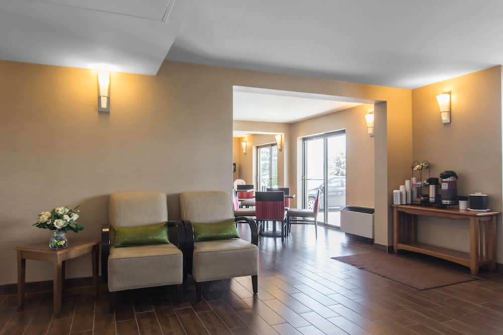 Comfort Inn Dartmouth 2