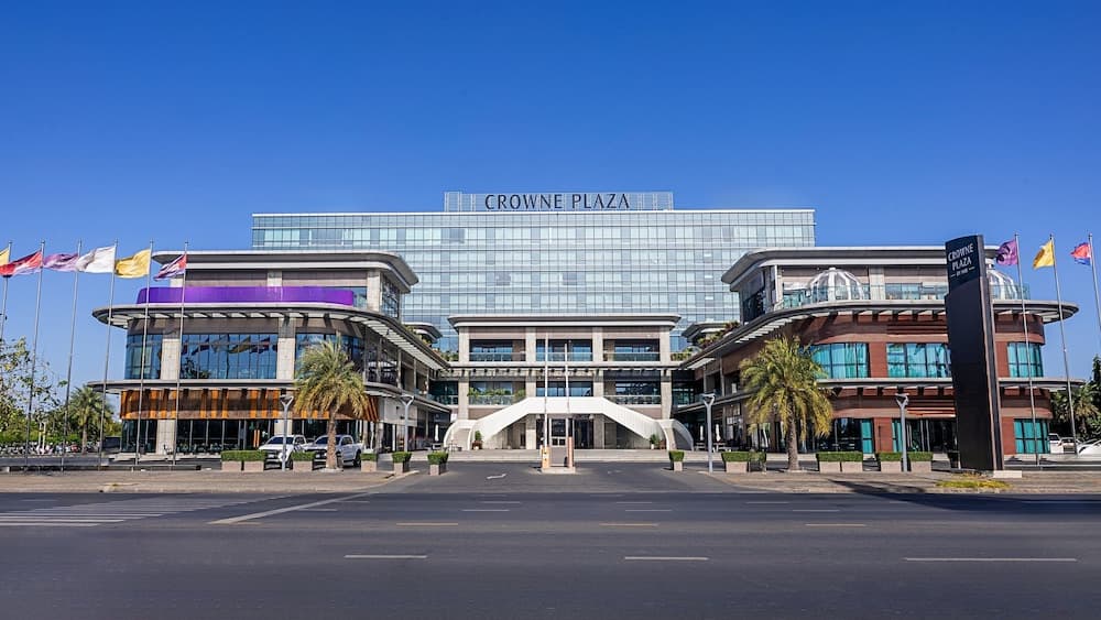 Crowne Plaza Phnom Penh by IHG 金边皇冠假日酒店 Former VM Hotel 1