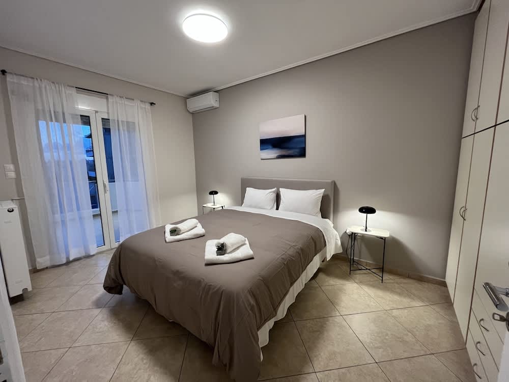 Hector Apartment Airport by Airstay 2