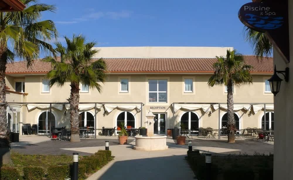 Hôtel Restaurant Les Jasses de Camargue 1