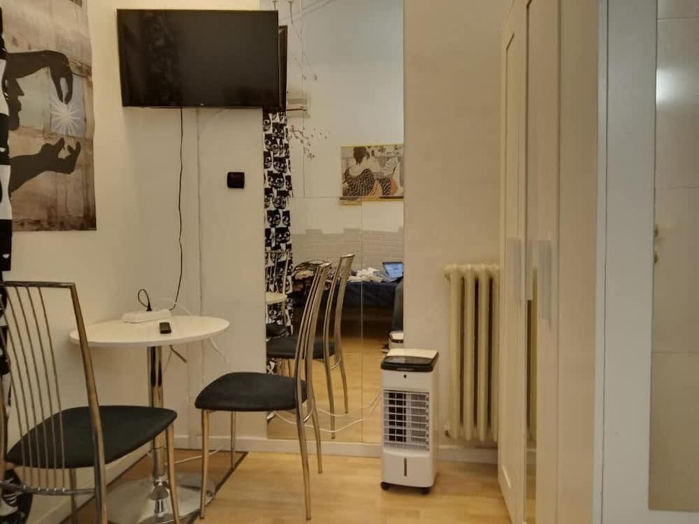 Floris Guest House 2