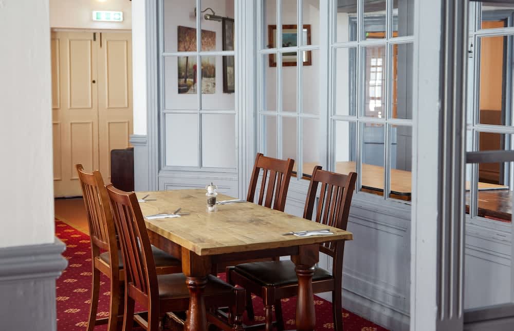 Bear Hotel by Greene King Inns 2
