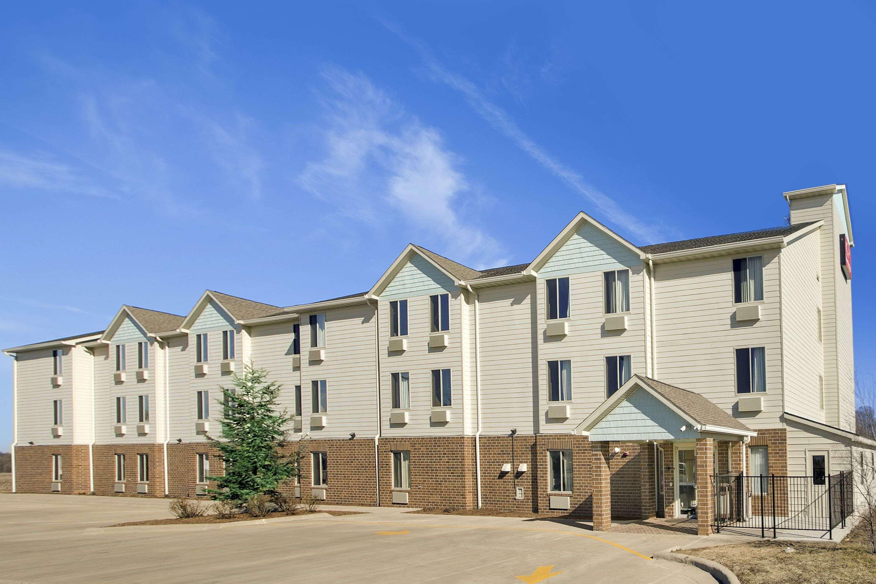 Baymont By Wyndham Jacksonville 2
