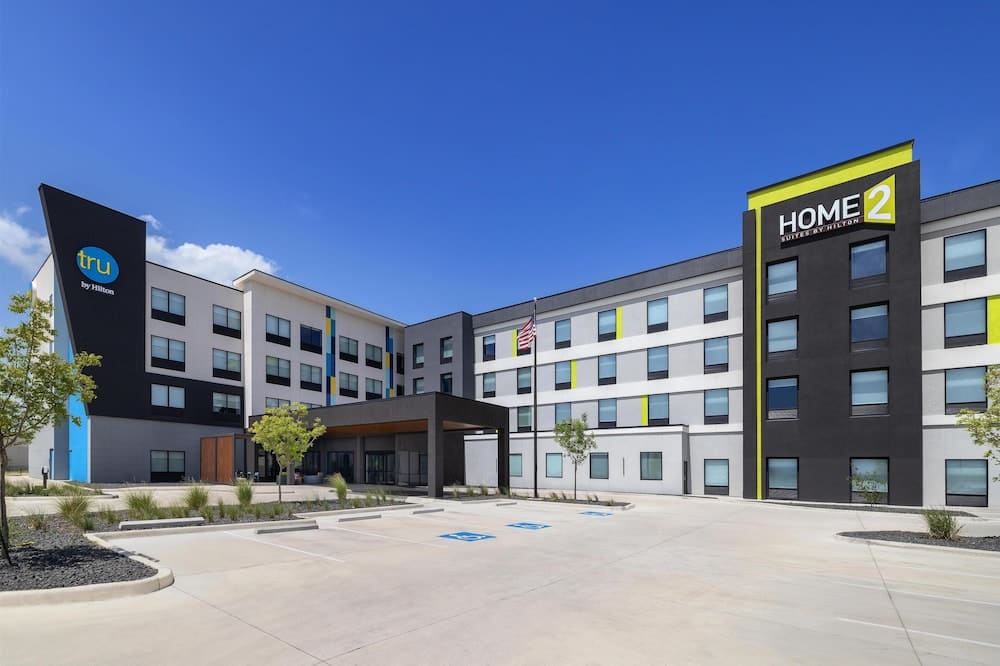 Home2 Suites By Hilton Fort Worth Lake Worth 1