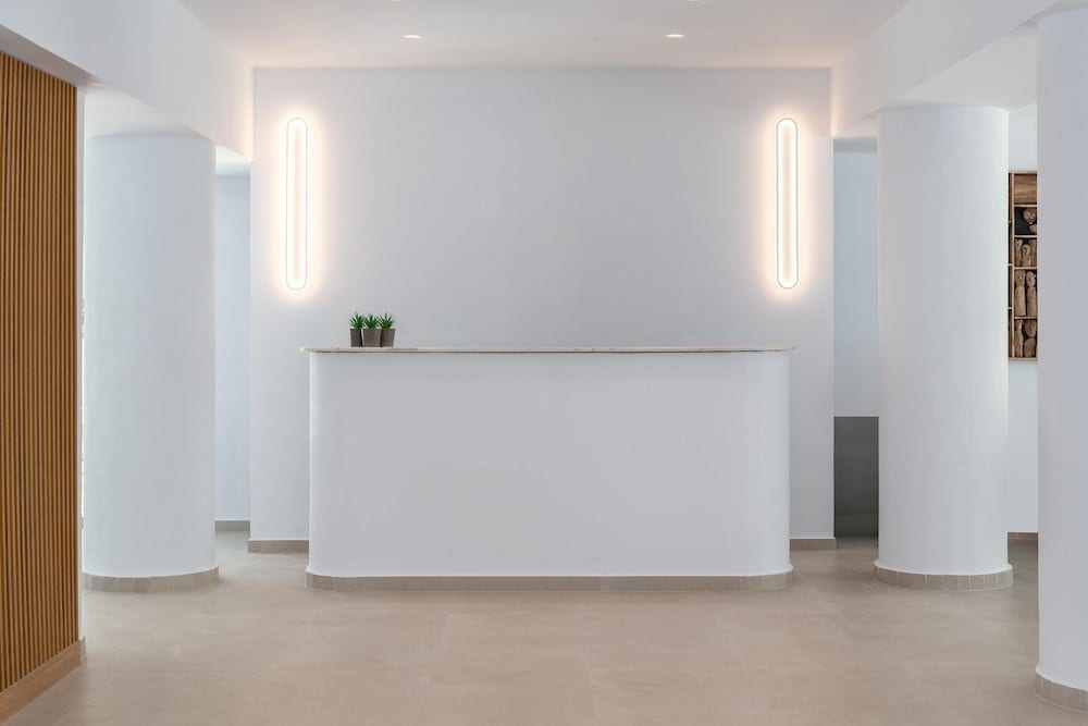 Rodos White 1