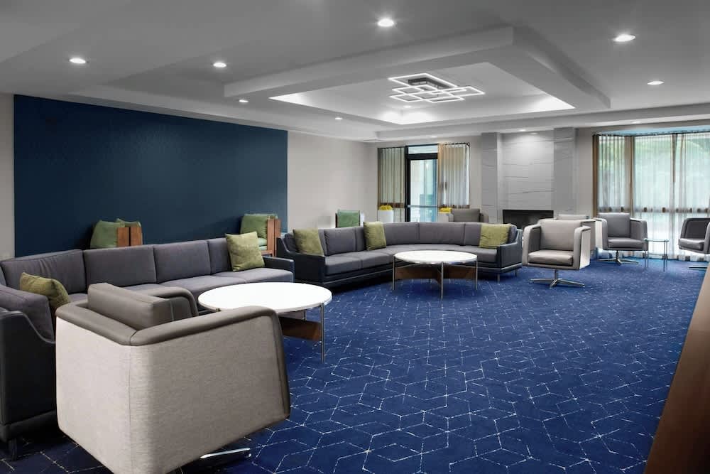 Courtyard by Marriott Richmond Northwest 2