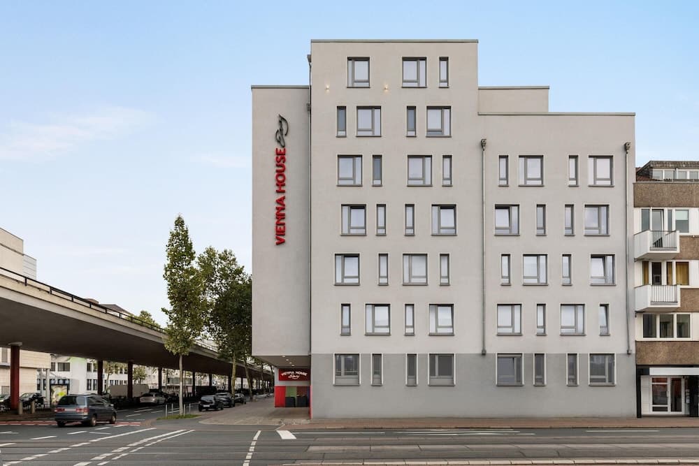 Vienna House Easy by Wyndham Bremen City 1