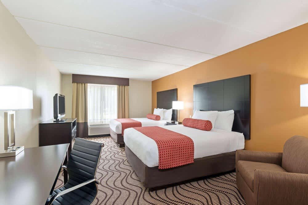 Comfort Inn & Suites Tampa North I-75 2