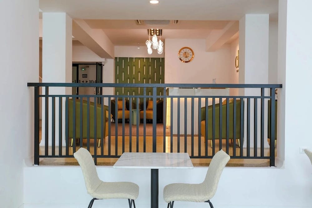 Chana Bangkok Hotel 2