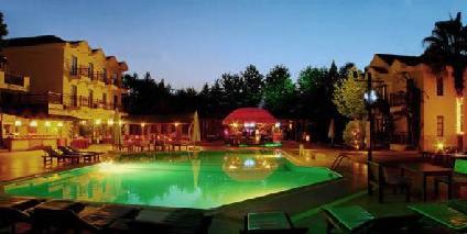 HOTEL HARMAN 2